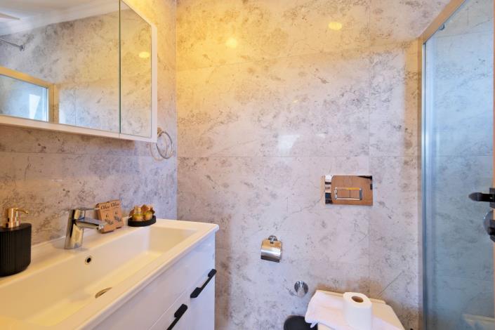 Image No.21-4 Bed Villa for sale