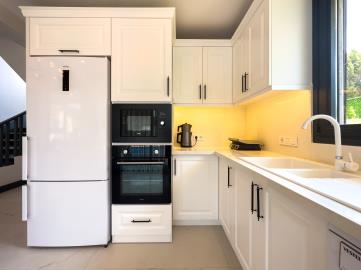 Large-Luxury-Villas-in-Fethiye--7-