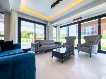 Large-Luxury-Villas-in-Fethiye--8-