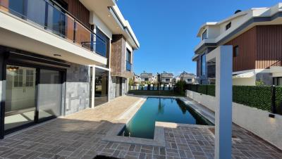 New-Luxury-Villas-in-Calis--66-