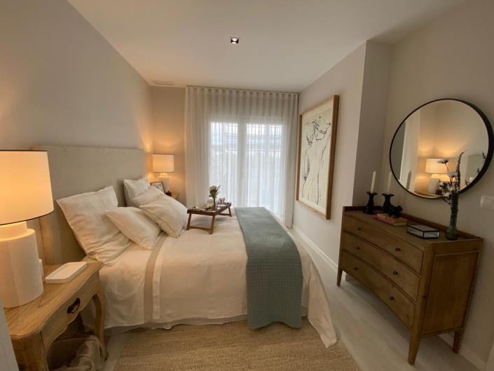 Image No.9-2 Bed Apartment for sale