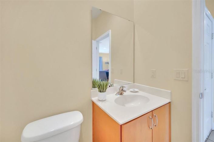 Image No.11-2 Bed House for sale