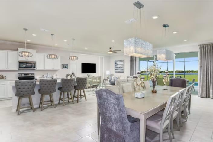 Image No.8-5 Bed Villa / Detached for sale