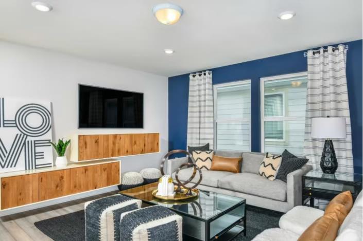 Image No.26-5 Bed Villa / Detached for sale