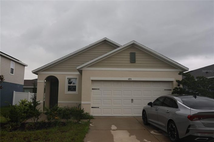 Image No.1-3 Bed House for sale