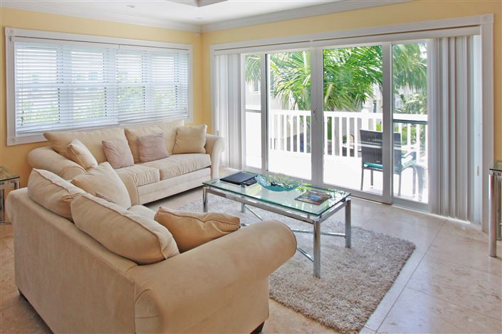 Image No.4-2 Bed Villa for sale