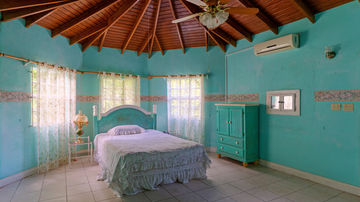 Image No.8-4 Bed Villa for sale