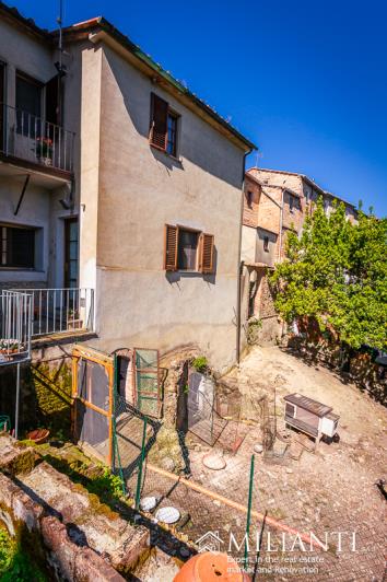 Image No.5-2 Bed Townhouse for sale