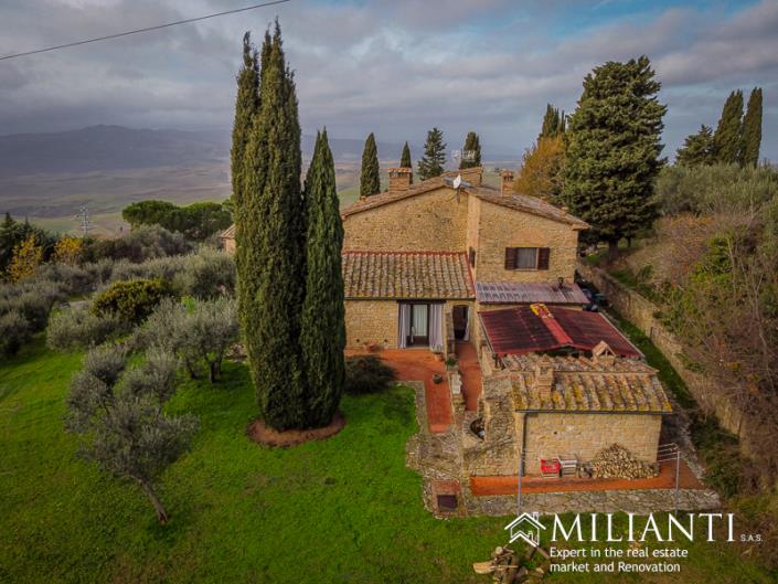 Image No.6-5 Bed Farmhouse for sale