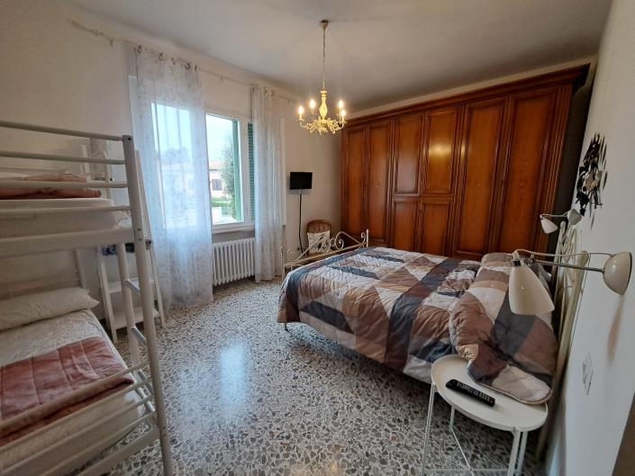 Image No.16-6 Bed House/Villa for sale