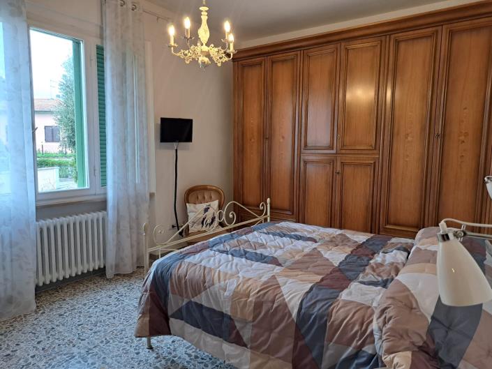 Image No.18-6 Bed House/Villa for sale