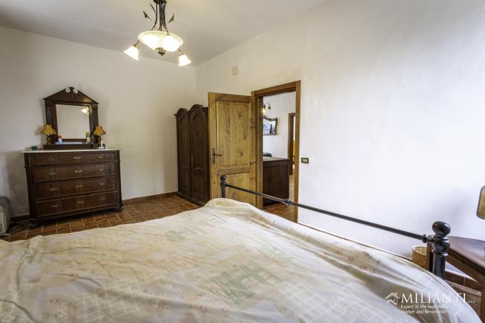 Image No.23-3 Bed Country House for sale