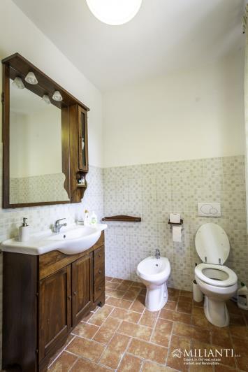 Image No.25-3 Bed Country House for sale