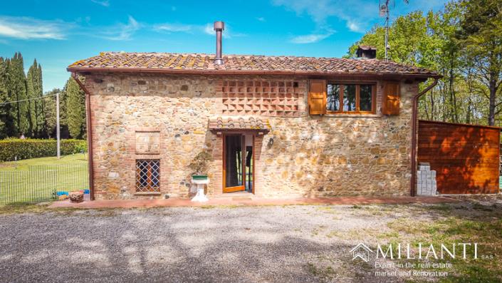 Image No.4-2 Bed Country House for sale