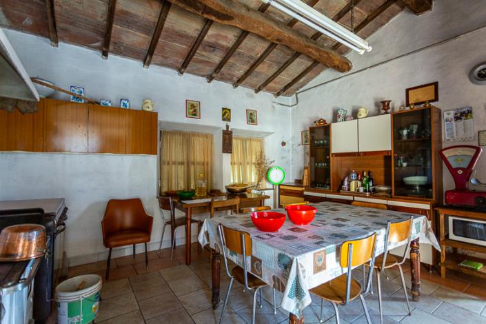 Image No.7-5 Bed Farmhouse for sale