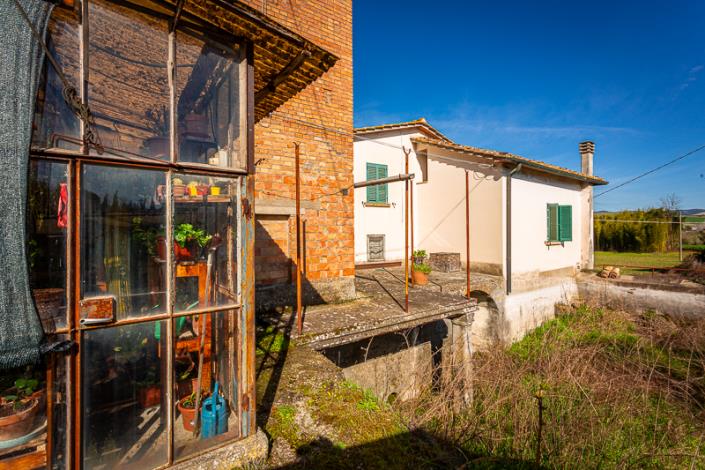 Image No.22-5 Bed Farmhouse for sale