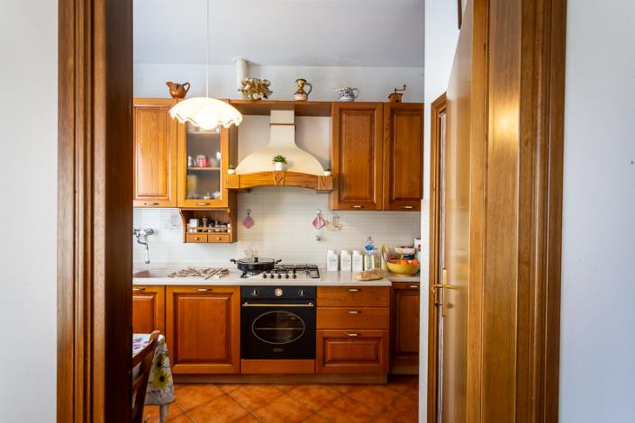 Image No.36-5 Bed Farmhouse for sale