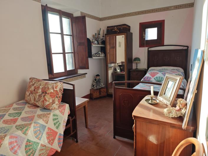 Image No.14-3 Bed Country House for sale