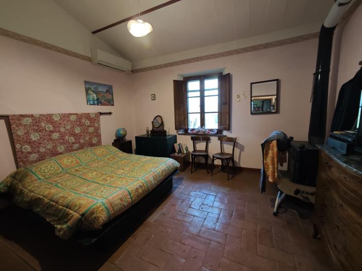 Image No.16-3 Bed Country House for sale