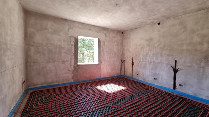 Image No.10-3 Bed Country House for sale