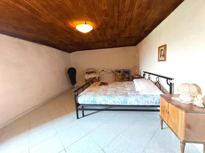 Image No.8-3 Bed Apartment for sale