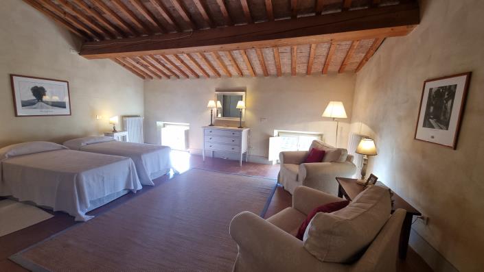 Image No.8-2 Bed Apartment for sale