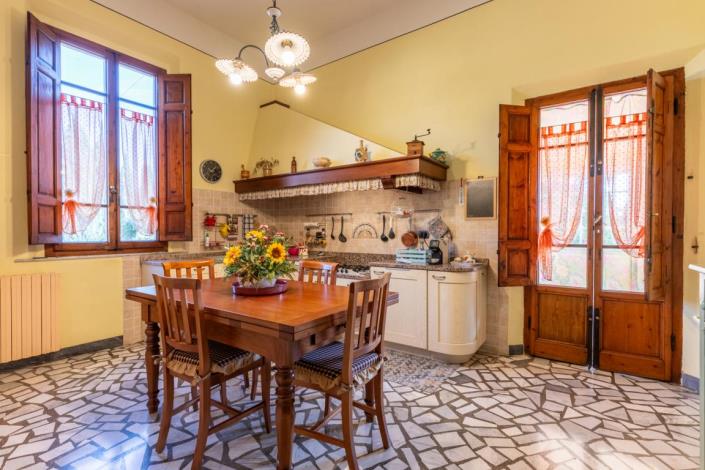 Image No.23-5 Bed Villa for sale