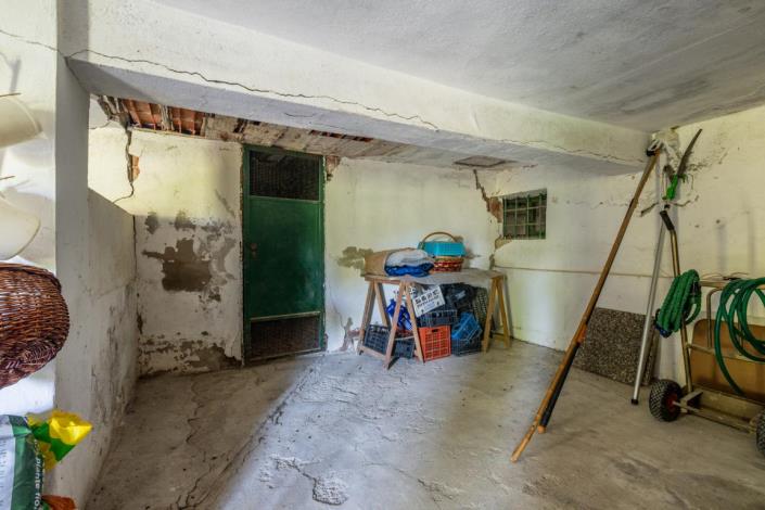 Image No.40-5 Bed Villa for sale