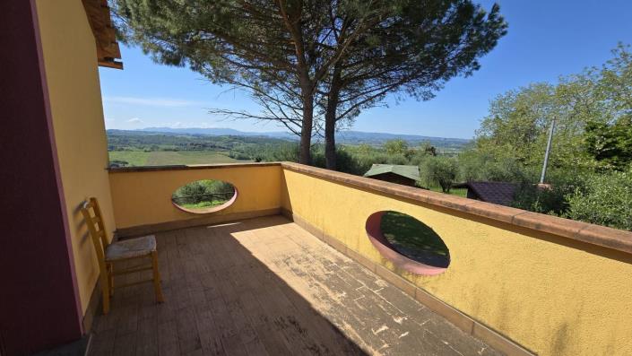 Image No.7-2 Bed Farmhouse for sale