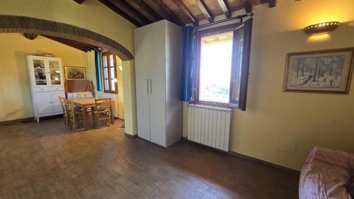 Image No.11-2 Bed Farmhouse for sale