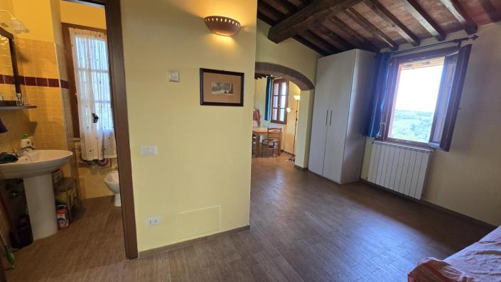 Image No.13-2 Bed Farmhouse for sale