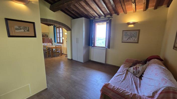 Image No.14-2 Bed Farmhouse for sale