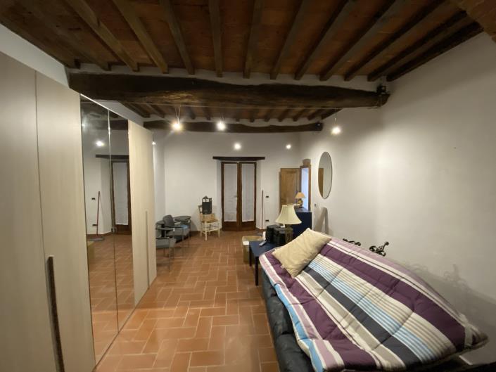 Image No.36-7 Bed Farmhouse for sale