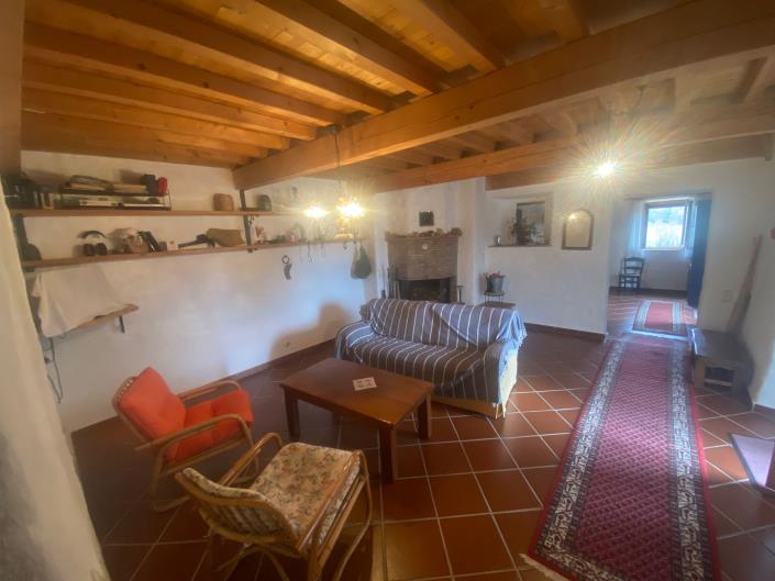 Image No.27-5 Bed Farmhouse for sale