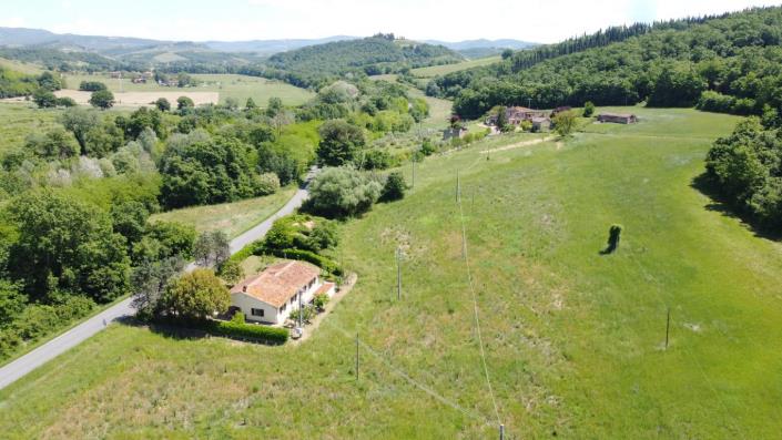 Image No.1-2 Bed House/Villa for sale