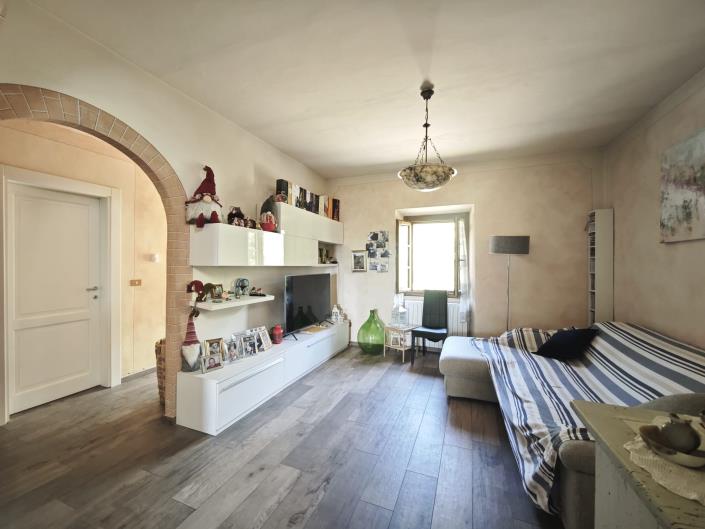 Image No.18-4 Bed Apartment for sale