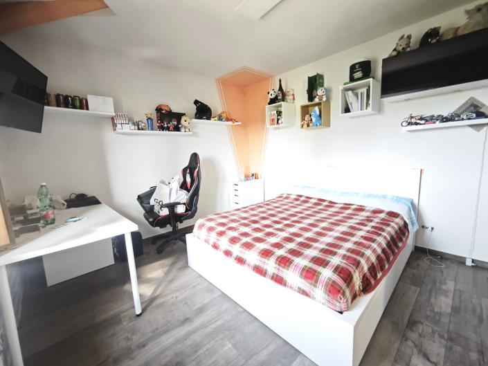 Image No.21-4 Bed Apartment for sale