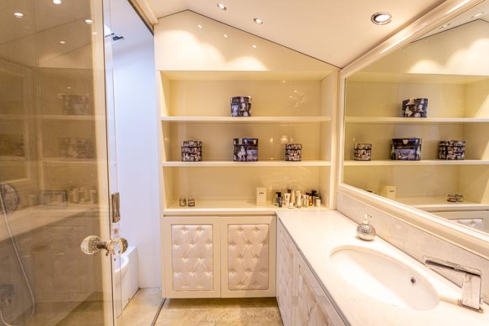 Image No.21-2 Bed Apartment for sale