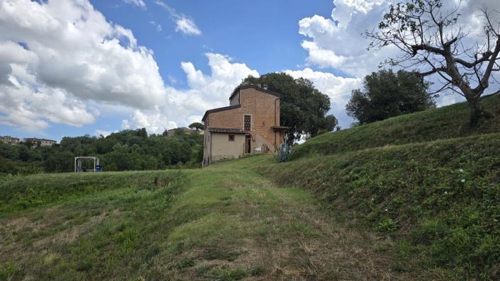 Image No.3-4 Bed Country House for sale