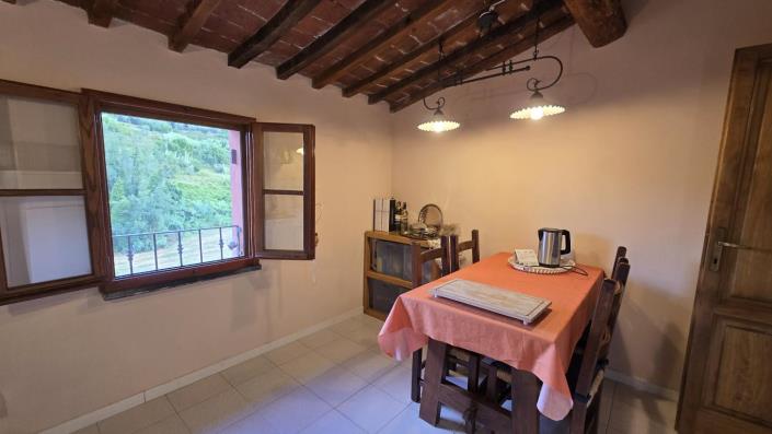 Image No.9-4 Bed Country House for sale