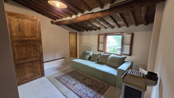 Image No.15-4 Bed Country House for sale