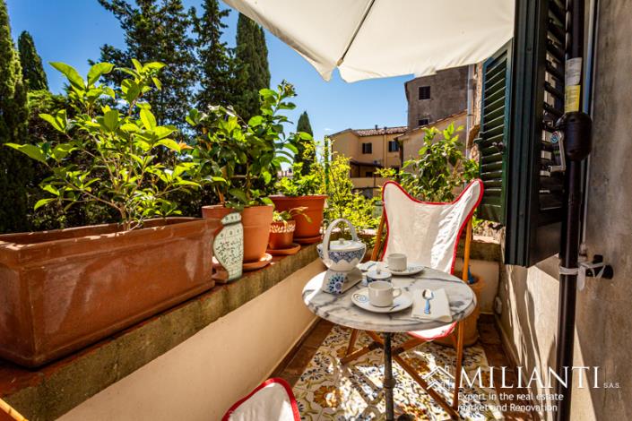 Image No.16-2 Bed Apartment for sale