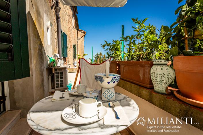 Image No.19-2 Bed Apartment for sale