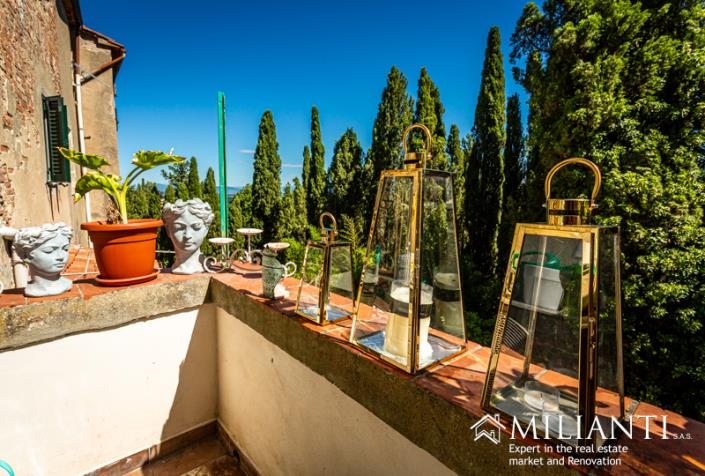 Image No.20-2 Bed Apartment for sale