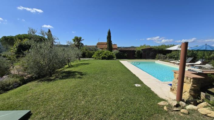 Image No.48-4 Bed Barn for sale