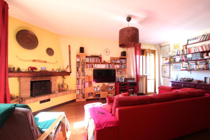 Image No.10-3 Bed Apartment for sale