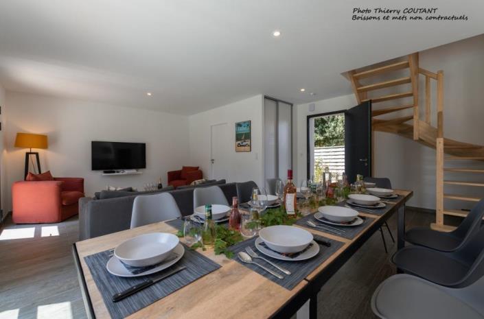 Image No.18-4 Bed Villa / Detached for sale