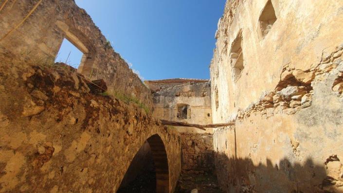 Image No.24-4 Bed Village House for sale