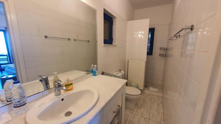 Image No.24-4 Bed Villa / Detached for sale