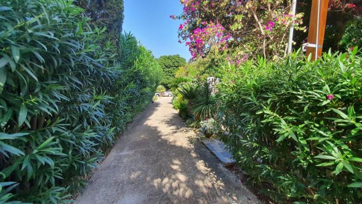 Image No.38-4 Bed Villa / Detached for sale